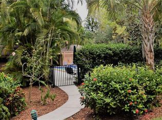 1667 Brookhouse Cir APT BR128, Sarasota, FL 34231
