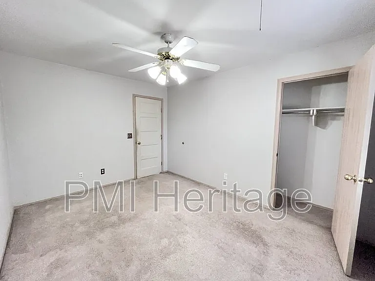 884 N Daisy Ln — Photo 14
