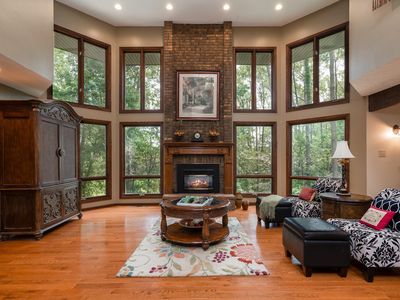 8696 Oak Hill Cir, Prior Lake, MN, 55372