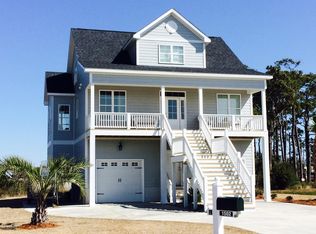 1502 Mainsail Dr, Morehead City, NC 28557