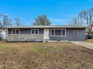 707 E Elm St, Walnut Ridge, AR 72476