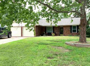 1517 E Will Rogers Dr, Stillwater, OK 74075