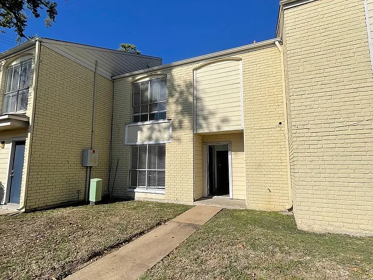 6200 W Tidwell Rd #2102 — Photo 10