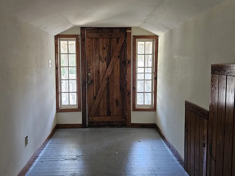 813 SE 2nd Ave #C — Photo 14