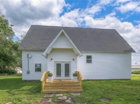 104 S 5th St, Lowry City, MO 64763