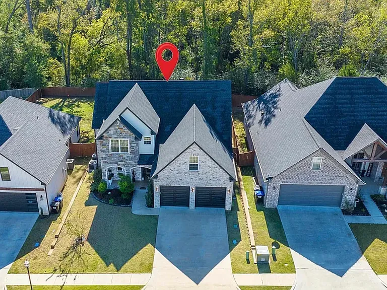 4516 Lone Oak Ln — Photo 2