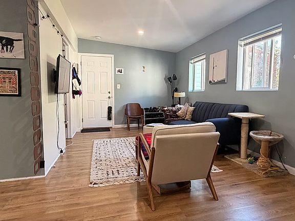 3rd image of 69 Liberty St #2