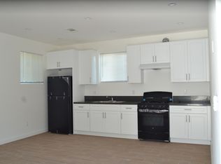 10646 1/4 S Central Ave, Los Angeles, CA 90002