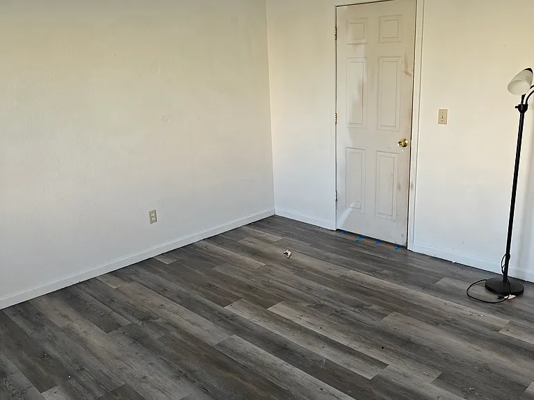 150 Tourmaline Cir — Photo 3