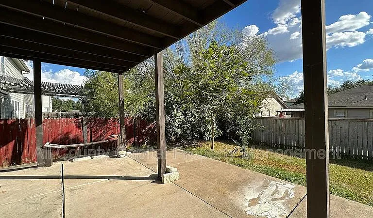 13105 Lofton Cliff Dr — Photo 15