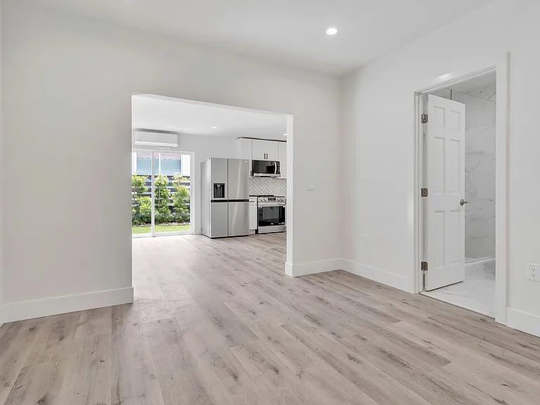 7740 Exchange Pl #7 — Photo 7