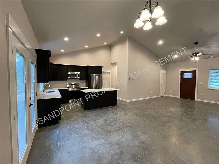 26 Old River Rd — Photo 5