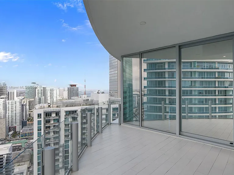300 Biscayne Boulevard Way #4708 — Photo 8