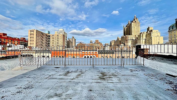 1st image of 40 W 88th St APT 5A