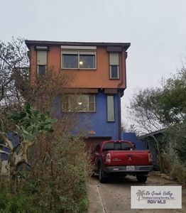 817 N Shore Dr, Port Isabel, TX, 78578