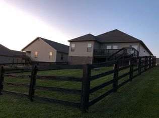 629 Fairfax Ln, Richmond, KY 40475