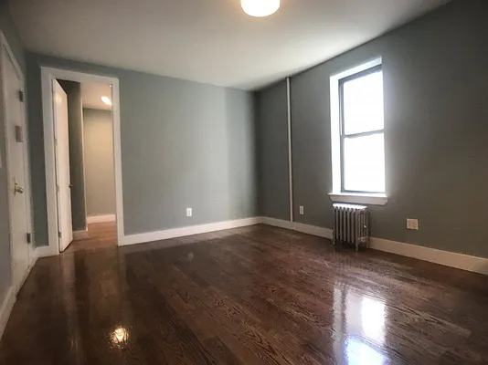 Rented by Bohemia Realty Group | media 35