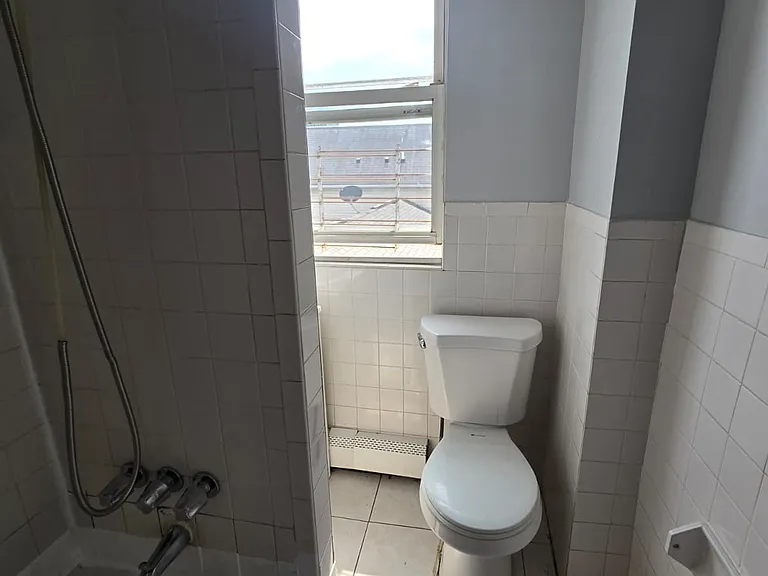 133 Elizabeth Ave #3 — Photo 9