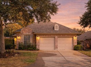 2434 Fairway Pointe Dr, League City, TX 77573