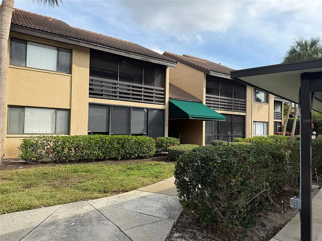 Building Photo - 5631 Ashton Lake Dr #7