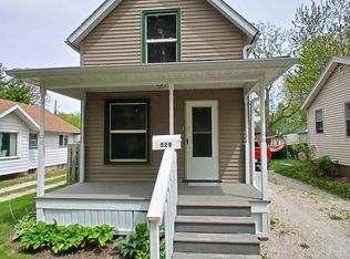 529 Phillips St, Galesburg, IL 61401