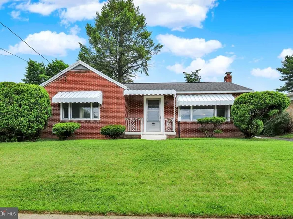777 Blanchard Ave, Chambersburg, PA 17201