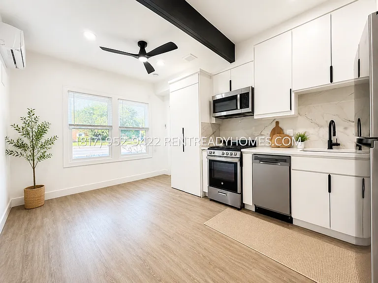 104 S. Windomere Ave. — Photo 3
