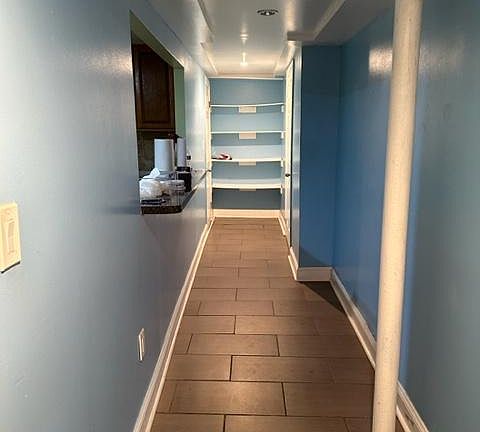 4th image of 1115 Croes Ave #Basement
