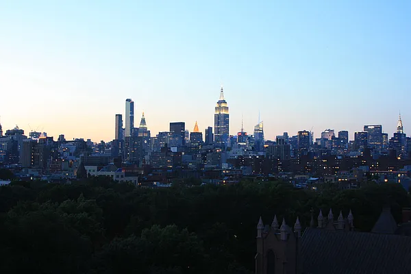 Rented by Owner | media 60