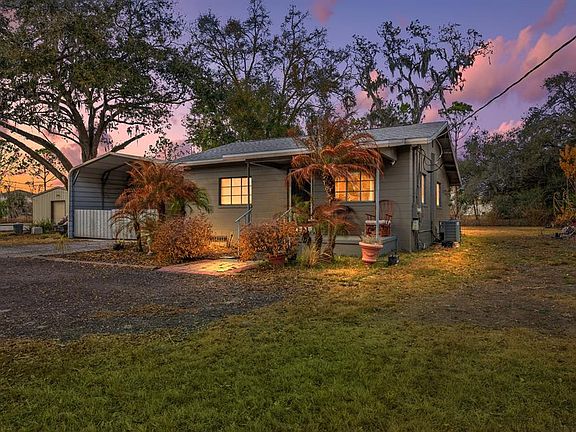 2nd image of 1035 W Wheeler Rd