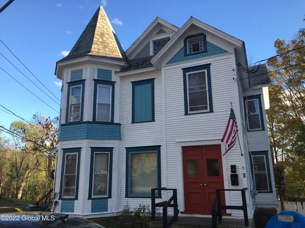 8 Broadview Terrace, Granville, NY 12832