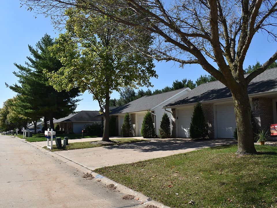 Bluff Ridge Neighborhood