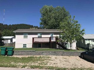 314 8th St, Sturgis, SD 57785