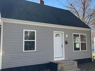 3519 Sheridan St, Springfield, IL 62703