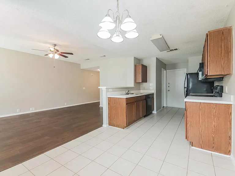 1308 Wintercreek Dr — Photo 8