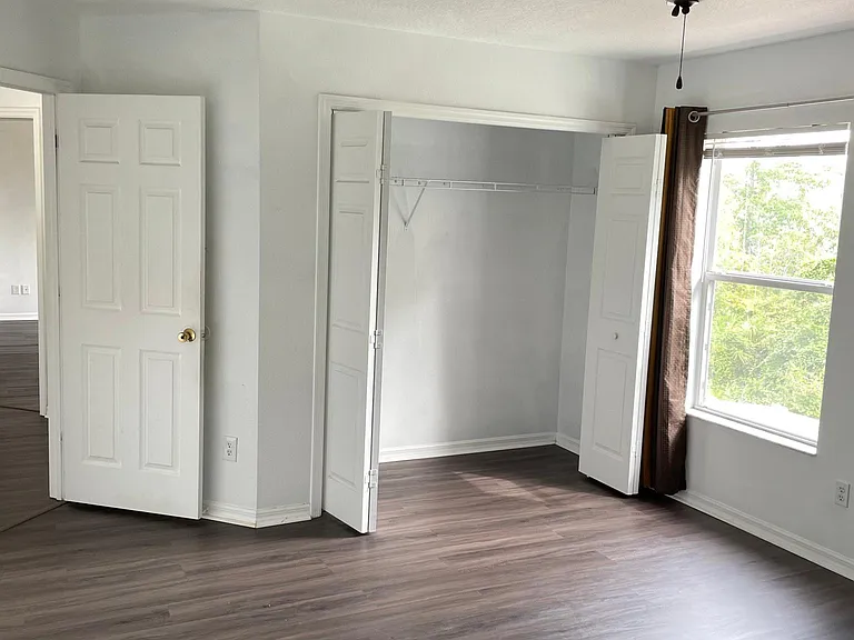 15652 Galbi Dr — Photo 23