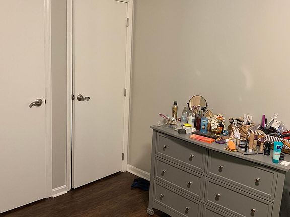 4th image of 2060 Sutton Ave APT 1