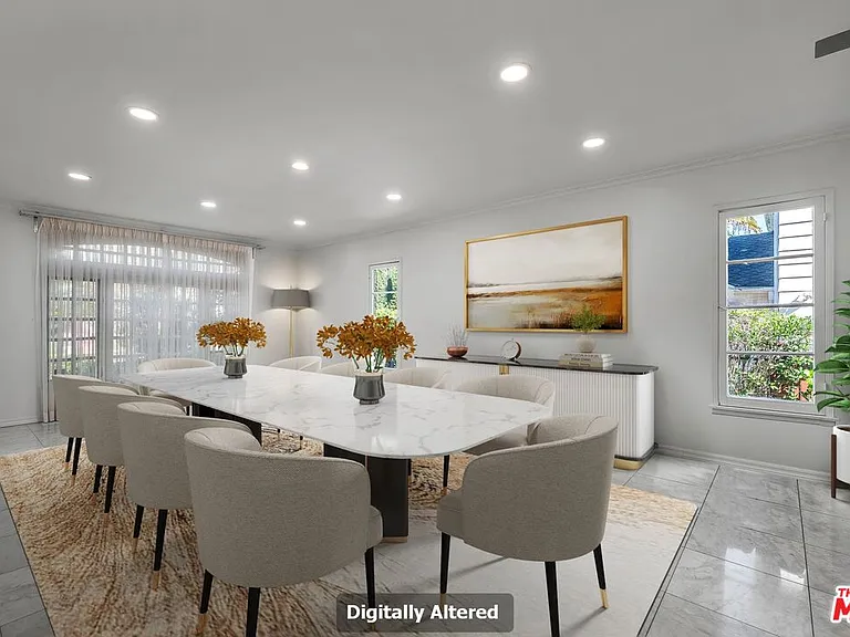 10810 Rochester Ave — Photo 5
