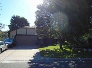 3012 Thunder Bay Rd, Little Canada, MN 55117