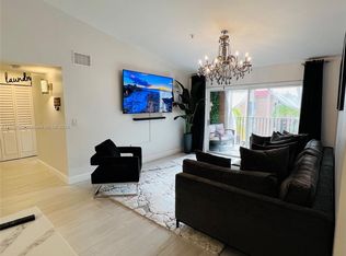 2071 Renaissance Blvd APT 306, Miramar, FL 33025