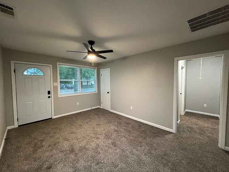 3012 Waynoka Ave — Photo 9