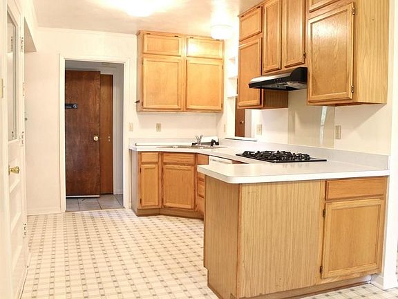2nd image of 3013 Brockbank Dr
