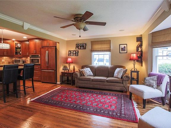 5th image of 23 Wheatstone Cir