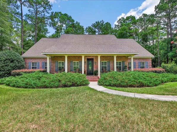 9006 Chayes Ln, Tallahassee, FL 32309