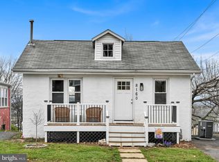 8160 Chambers Hill Rd, Harrisburg, PA 17111