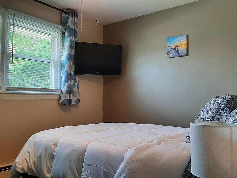 full bed