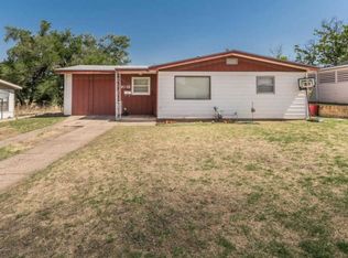 1018 Thrams St, Borger, TX 79007