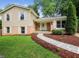 14305 Bauer Dr, Rockville, MD 20853