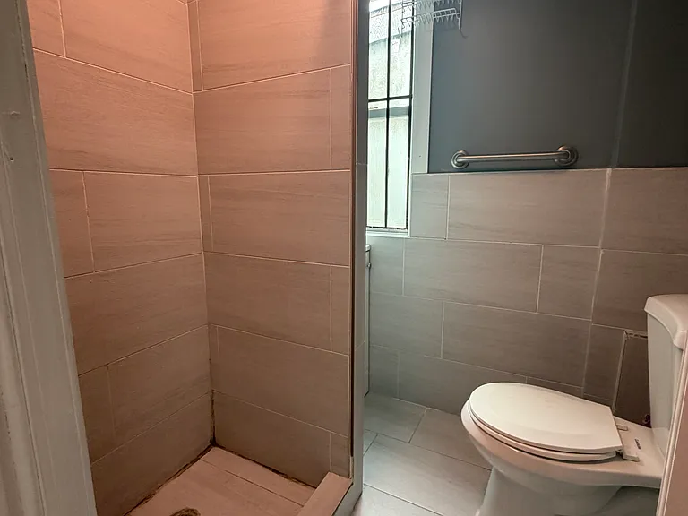 164 E Sterner St #2 — Photo 8