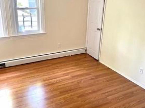 2nd image of 320 Beach 27th St Floor 2